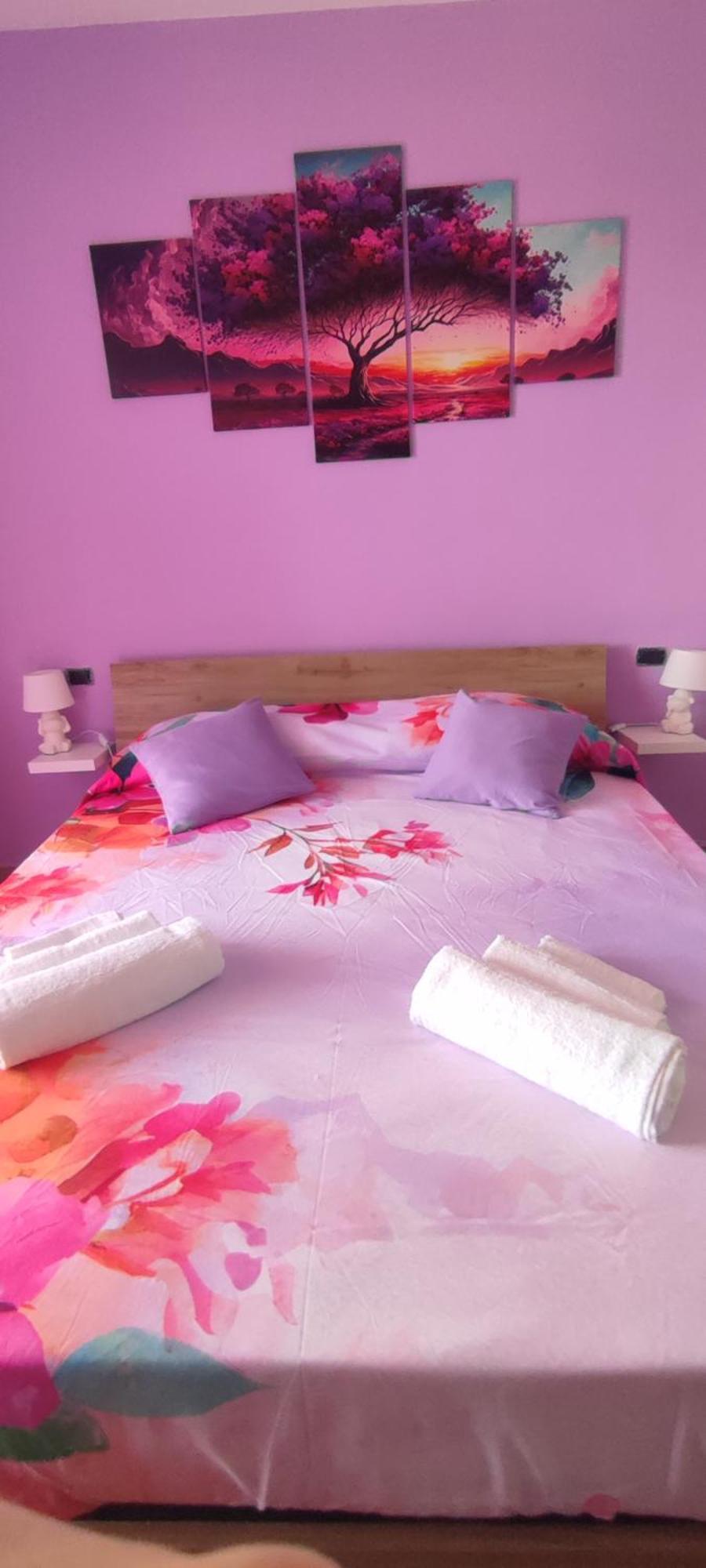 Love Home Apartament Near The Airport 피우미치노 외부 사진