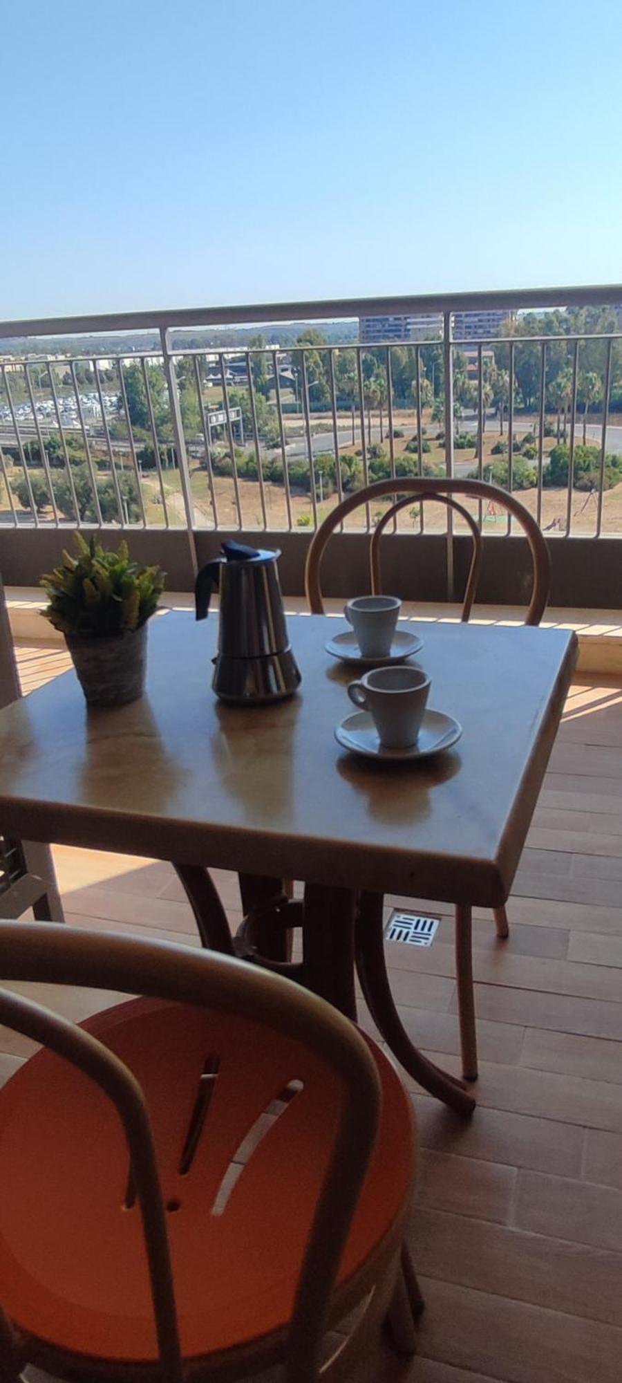 Love Home Apartament Near The Airport 피우미치노 외부 사진