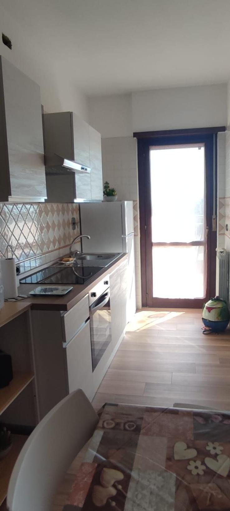 Love Home Apartament Near The Airport 피우미치노 외부 사진